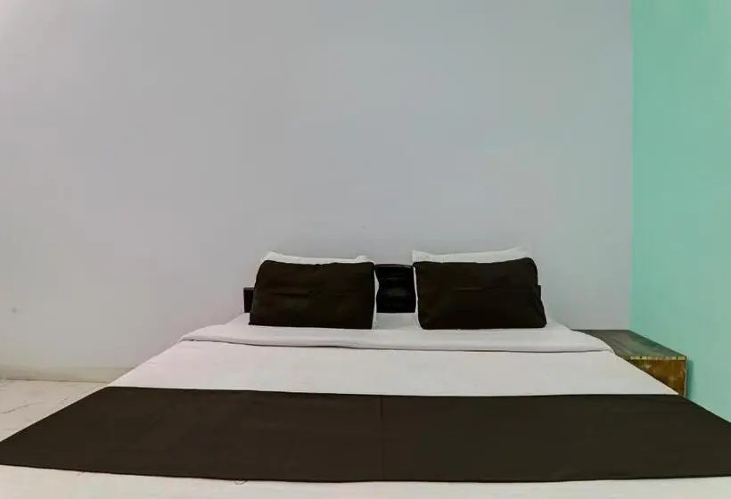 Classic Kolmen Hengen Huone, Oyo Flagship Prayag Bhagirathi