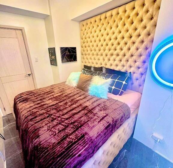 带2个卧室的公寓, Je  Suite