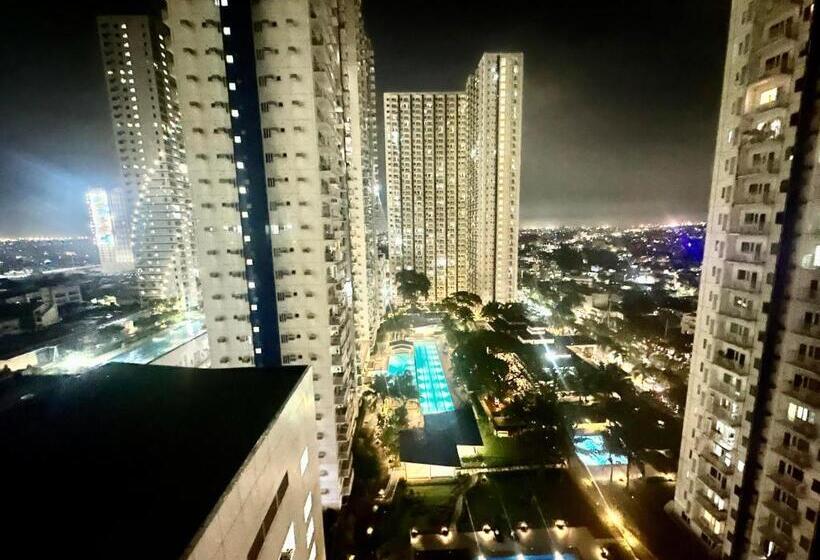 带2个卧室的公寓, Je  Suite