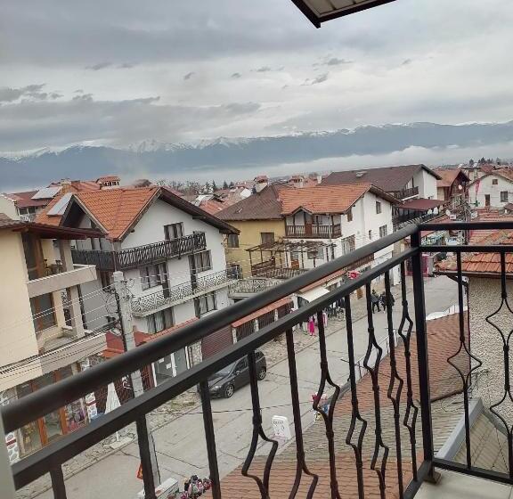 Номер Стандарт Трехместный, Cтаи за гости бърдареви