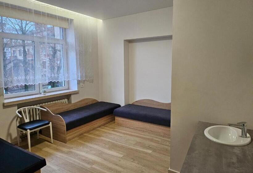 اتاق استاندارد چهار تخته, Kauno Apartamentai Big Room King Size Bed