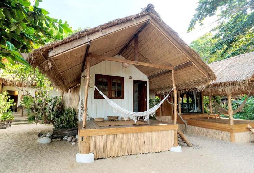 בקתה סטנדרטית, Whynam Beach