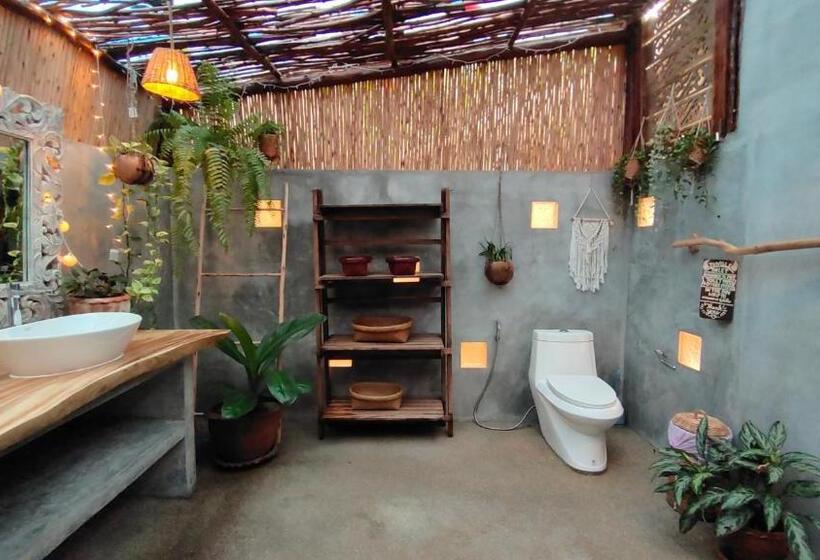 סוויטה נוף לים, Whynam Beach