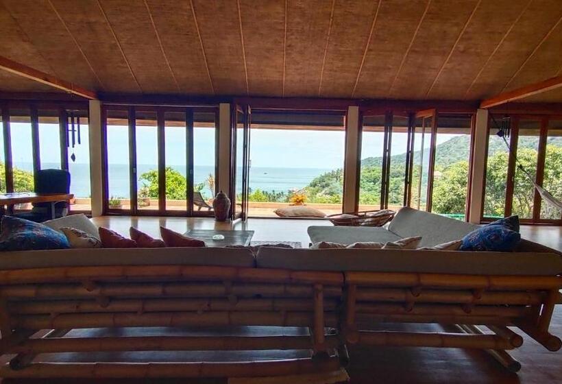 オーシャンビューの１ベッドルームビラ, Whynam Beach