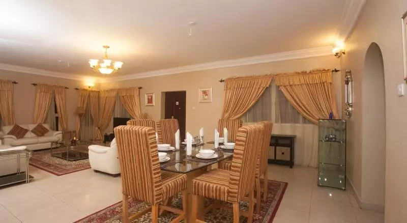 1 Bedroom Apartment