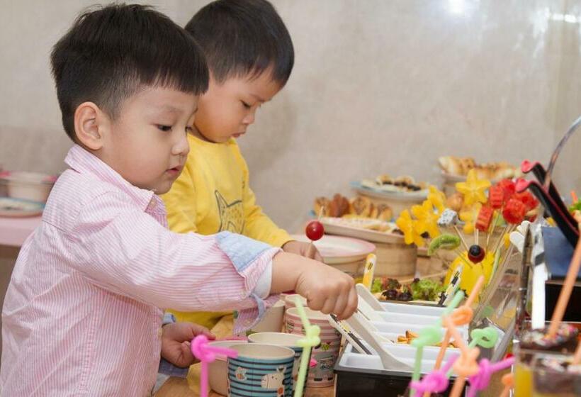 סוויטת אקזקיוטיב נוף לים, Harman Resort Hotel Sanya