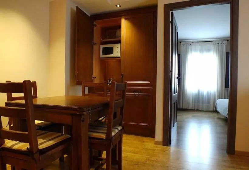 Suite, Areulo