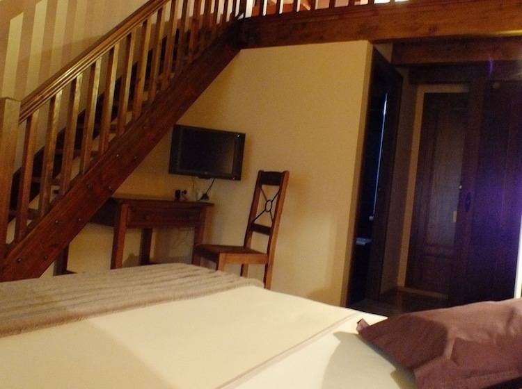 اتاق استاندارد چهار تخته, Areulo