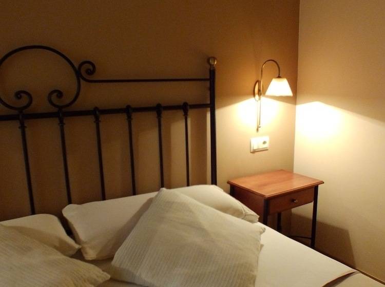 اتاق خانوادگی, Areulo