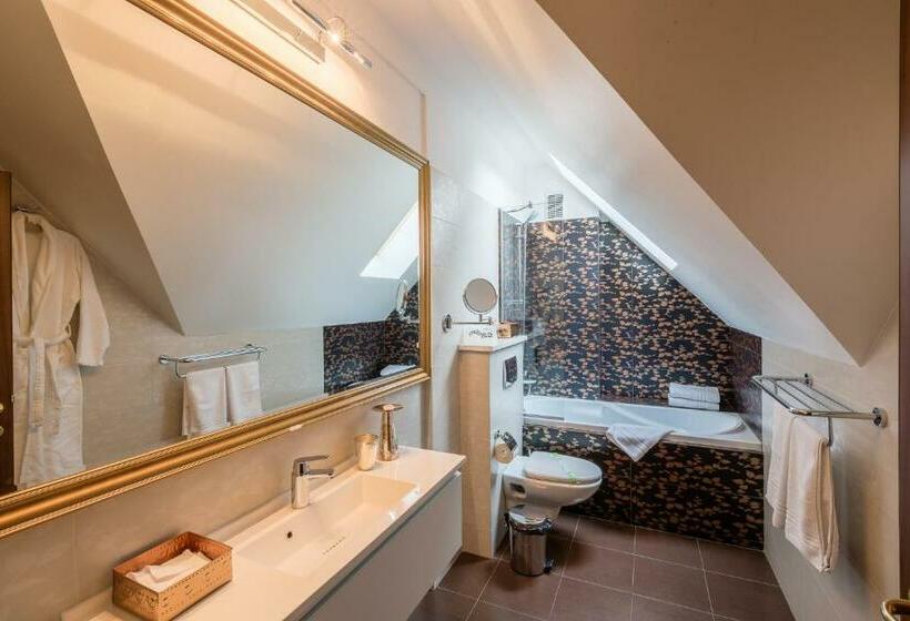 סוויטה דלוקס, Boutique Belvedere