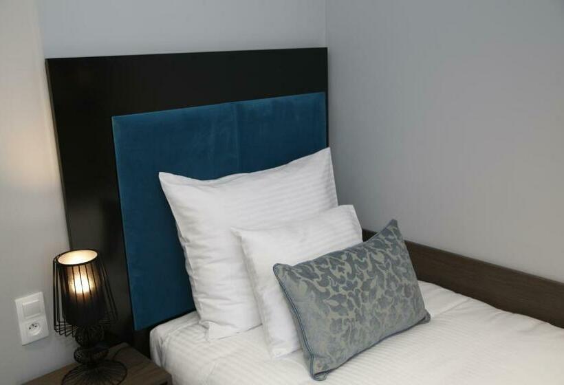 اتاق استاندارد یک نفره, Chopin Bydgoszcz