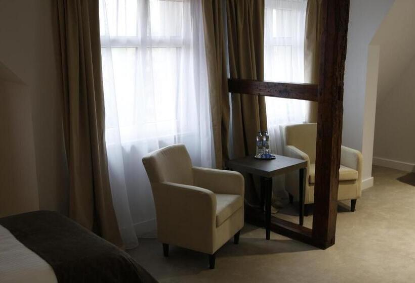 اتاق لوکس, Chopin Bydgoszcz