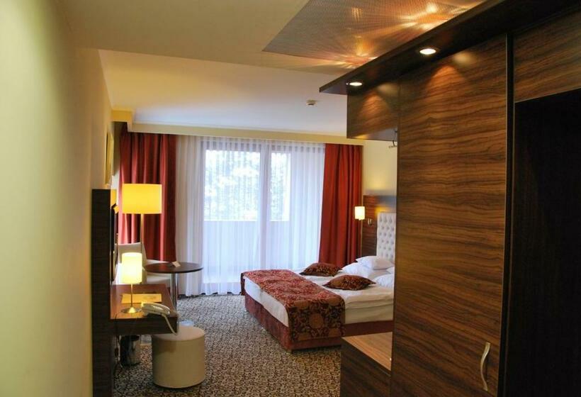 Номер Стандарт, Erdőspuszta Club Hotel Fenyves