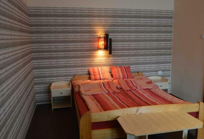 스탠다드 룸, Flamingo Vendégház