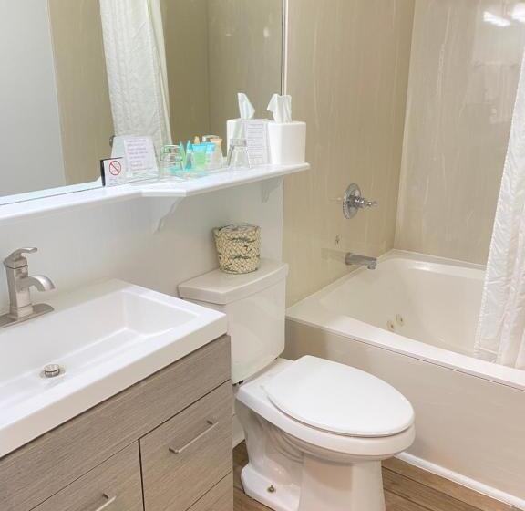 高级客房, Harbor House Inn