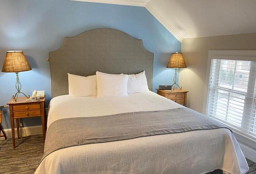 高级客房, Harbor House Inn