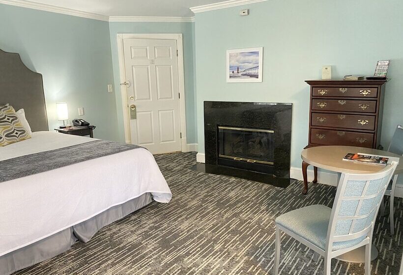 Номер Премиум, Harbor House Inn