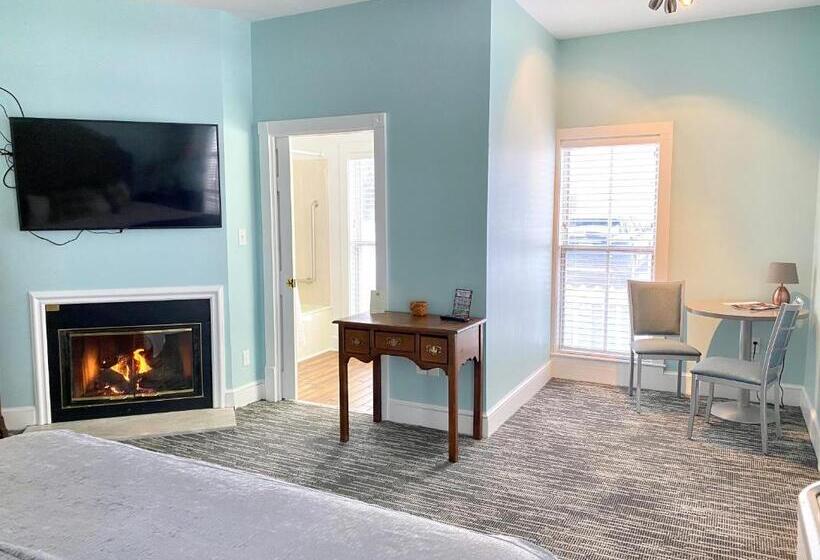 高级客房, Harbor House Inn