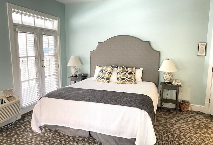 高级客房, Harbor House Inn