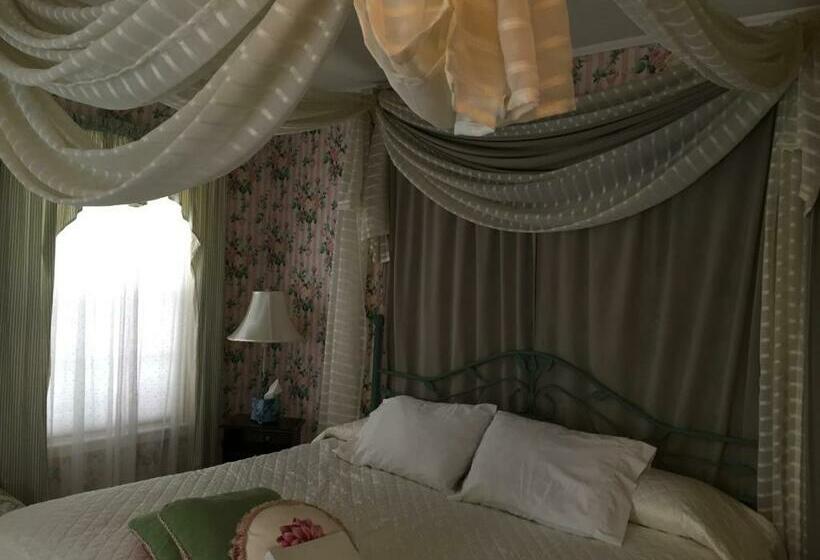 جناح سرير كينج, Harborview Inn
