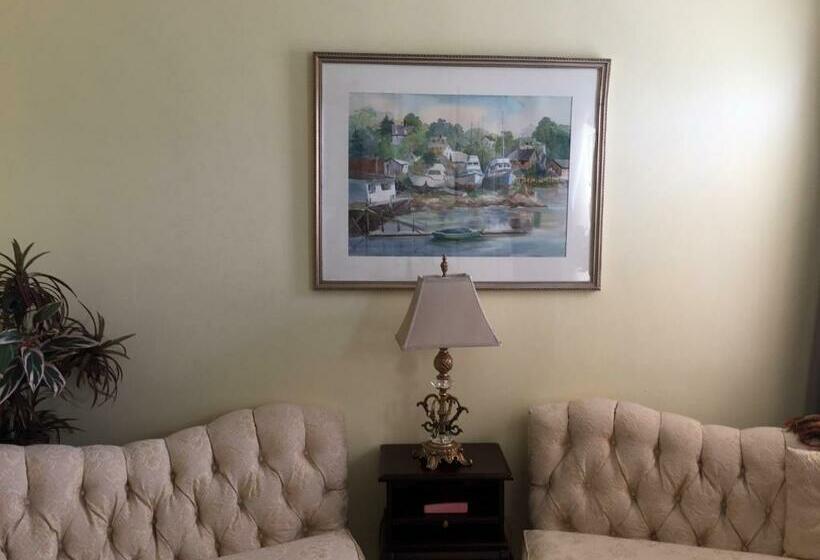 غرفة قياسية سرير كينج, Harborview Inn