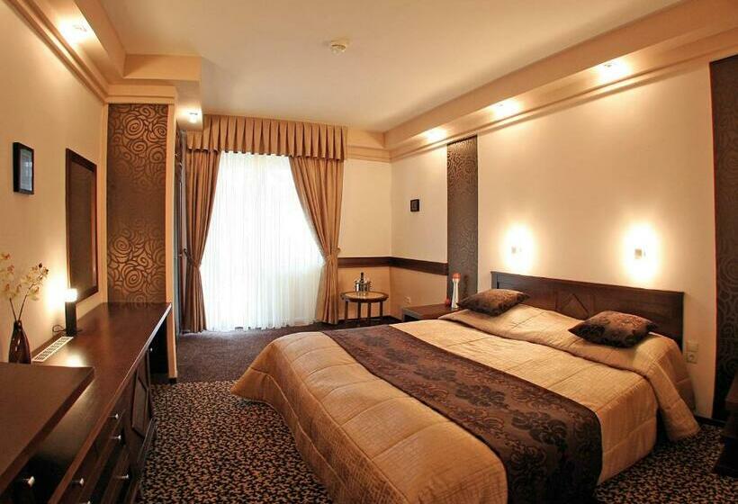 غرفة بريميوم, Hunguest Hotel Apollo