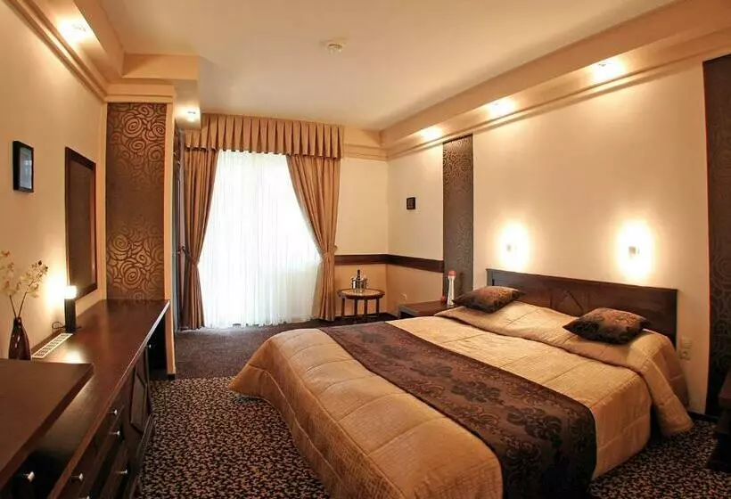 プレミアムルーム, Hunguest Hotel Apollo