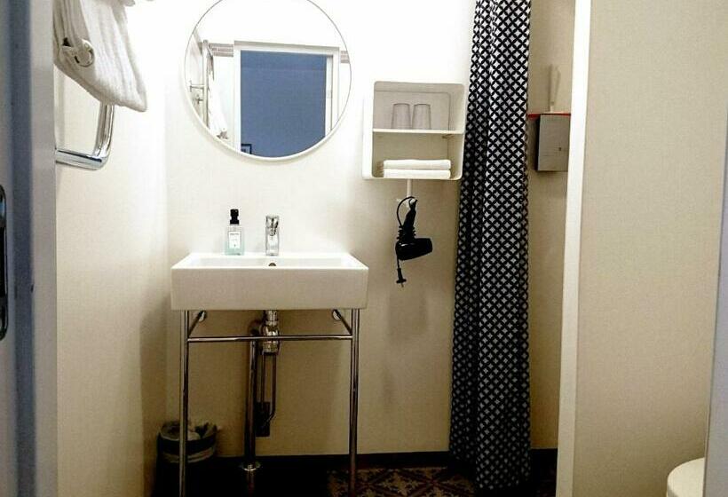 חדר משפחתי, L Park