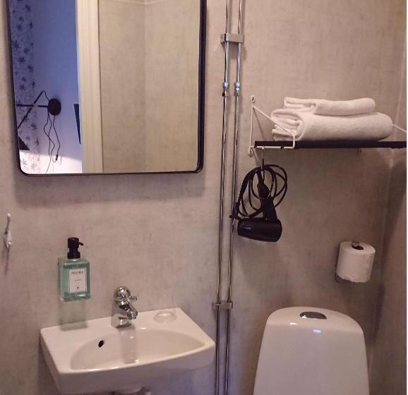 Quarto Individual Basic, L Park