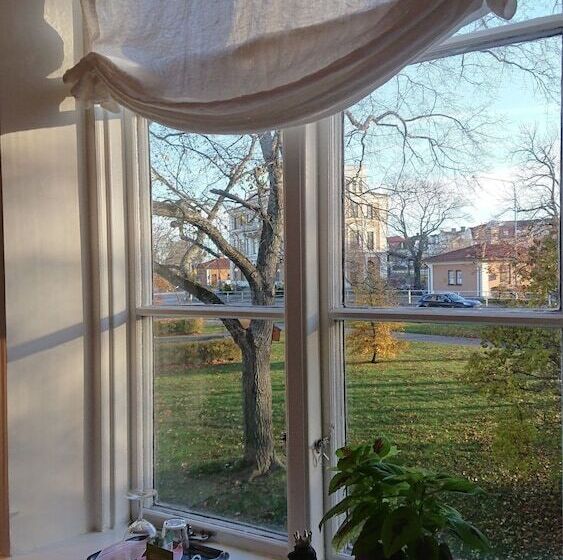 Quarto Estandar Individual, L Park