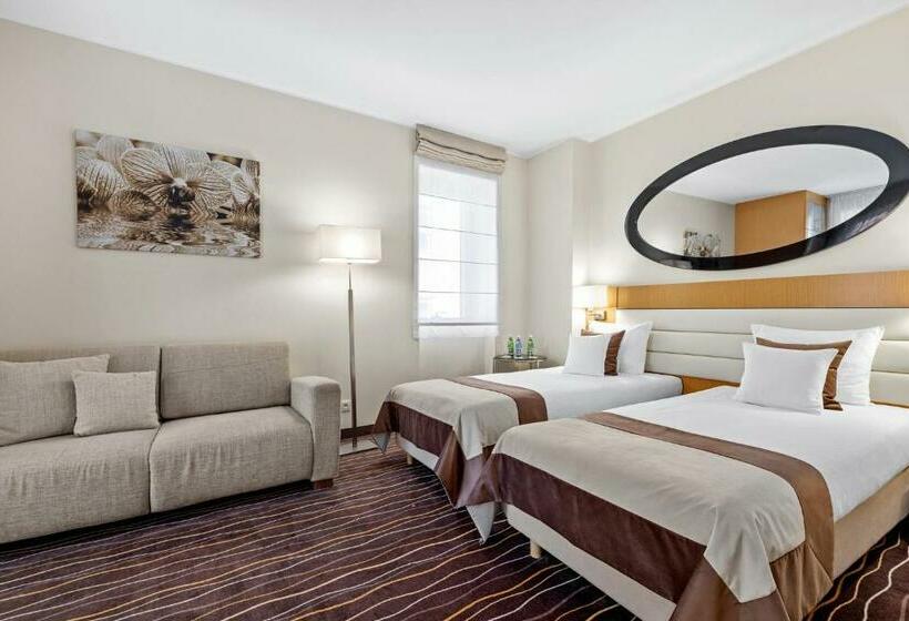 اتاق سوپریور سه تخته, Molo Residence