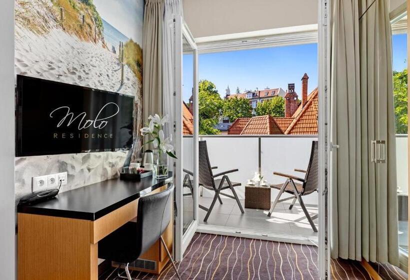 اتاق سوپریور سه تخته, Molo Residence