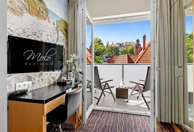 اتاق سوپریور سه تخته, Molo Residence