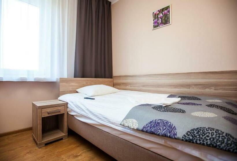 标准单人间, Posejdon