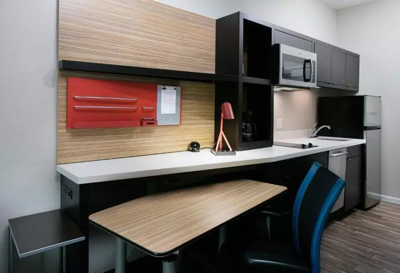 キングサイドベッドのスタンダードワンルーム, Towneplace Suites By Marriott Kansas City Airport