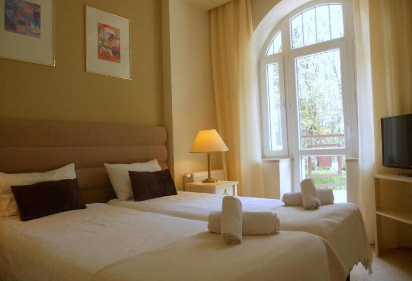 Апартаменты 1 Спальня, Villa Lessing