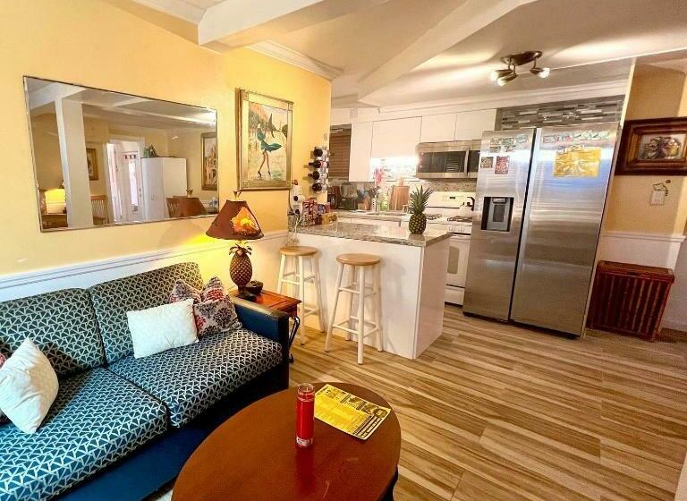 带大床的标准工作室, Villa Sinclair Beach Suites And Spa