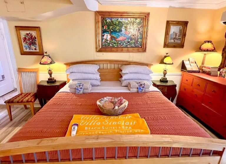 带大床的标准工作室, Villa Sinclair Beach Suites And Spa