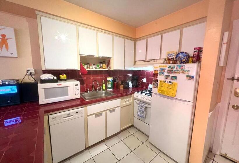 带大床的标准工作室, Villa Sinclair Beach Suites And Spa