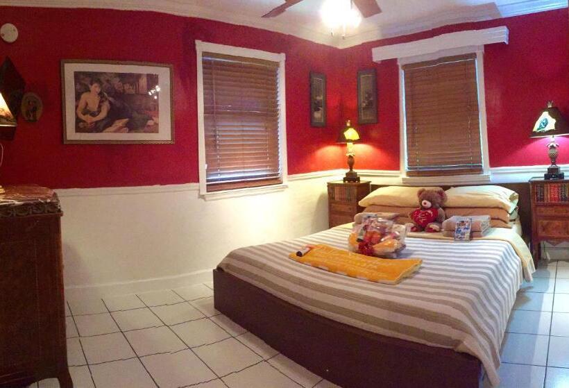 带2个卧室的公寓, Villa Sinclair Beach Suites And Spa