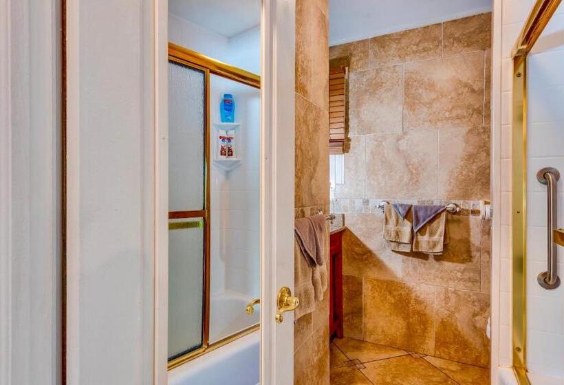 带2个卧室的公寓, Villa Sinclair Beach Suites And Spa