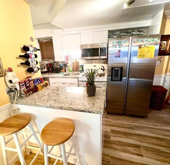 带大床的标准工作室, Villa Sinclair Beach Suites And Spa