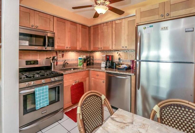 带2个卧室的公寓, Villa Sinclair Beach Suites And Spa