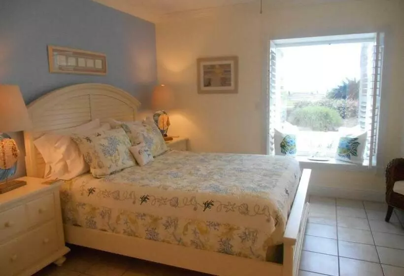 クイーンサイズベッドのスタンダードルーム, Windemere Inn By The Sea