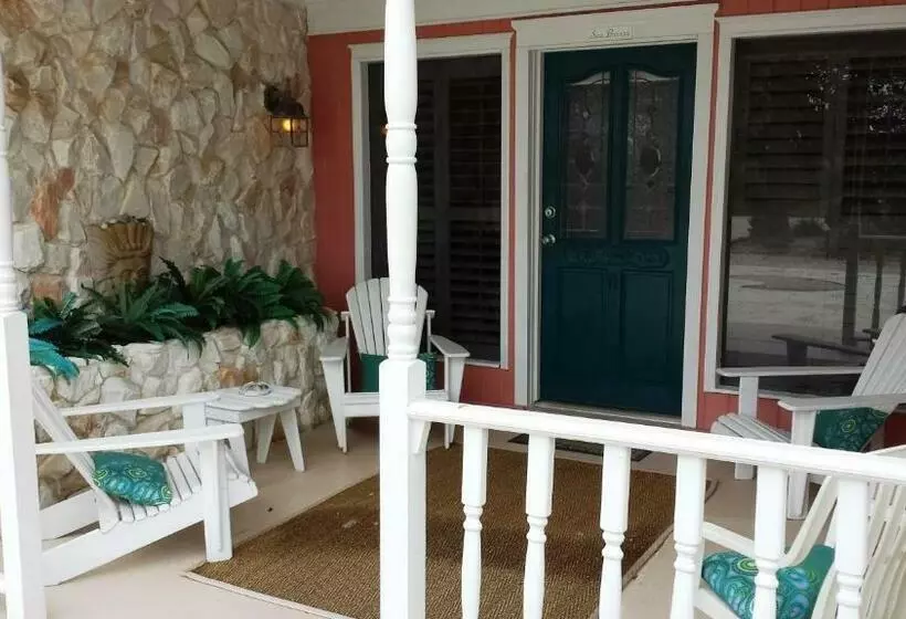 クイーンサイズベッドのスタンダードルーム, Windemere Inn By The Sea