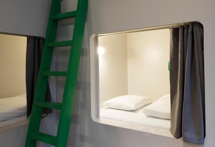 تختخواب در اتاق مشترک, Winstrup Hostel