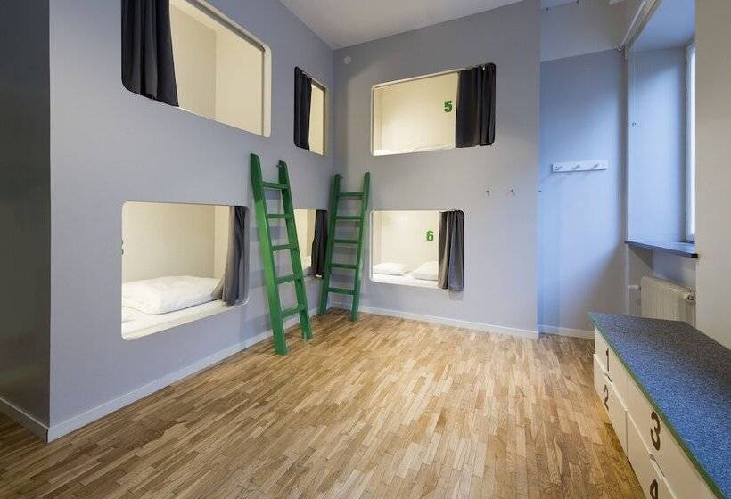 تختخواب در اتاق مشترک, Winstrup Hostel