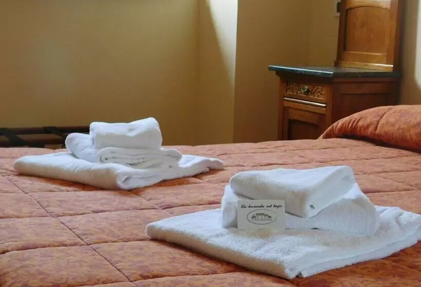 Standard Kolmen Hengen Huone, La Locanda Sul Lago