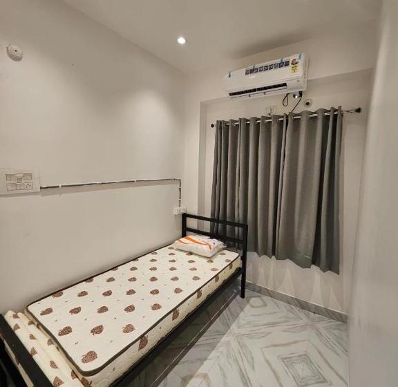 Standard Single Room, Bunk N Beyond