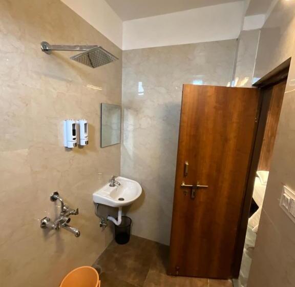 Suite, Bunk N Beyond